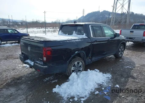 2017 Honda Ridgeline Rtl from USA, damaged, VIN 5FPYK3F57HB030425